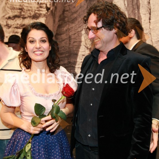 Irena Petkova, operna pevka in Vito Taufer, režiserZlatorog, premiera opere