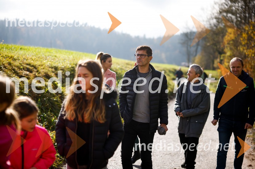  Matjaž Rakovec, župan Mestne občine KranjOtvoritev nove šolske poti od naselja Pangrščica do Trstenika