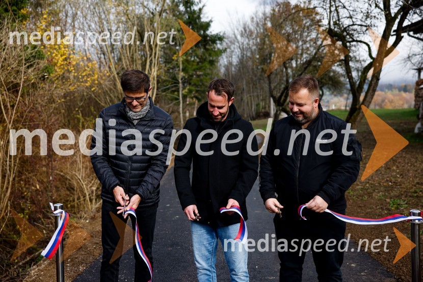  Matjaž Rakovec, župan Mestne občine Kranj;  Jan Likozar, predsednik, svet Krajevne skupnosti Trstenik;  Jure Kristan, prokurist podjetja AEREKS EUROPE d.o.oOtvoritev nove šolske poti od naselja Pangrščica do Trstenika