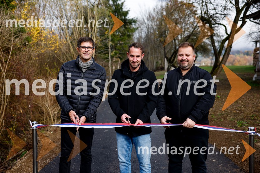  Matjaž Rakovec, župan Mestne občine Kranj;  Jan Likozar, predsednik, svet Krajevne skupnosti Trstenik;  Jure Kristan, prokurist podjetja AEREKS EUROPE d.o.oOtvoritev nove šolske poti od naselja Pangrščica do Trstenika