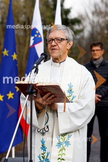 Otvoritev nove šolske poti od naselja Pangrščica do Trstenika