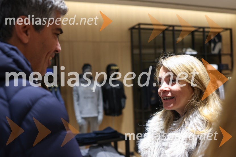  Bor Greiner, odgovorni urednik, Radio City;  ... Otvoritev trgovin BOSS in HUGO v Europarku