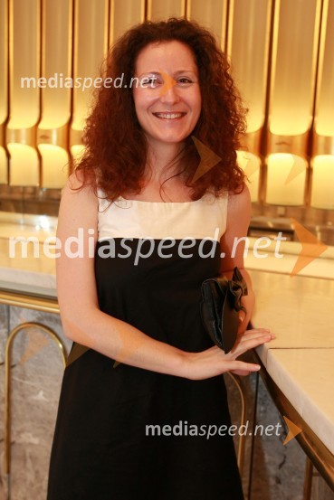 
Jenny Štumberger, asistenka kostumografinje



Zlatorog, premiera opere