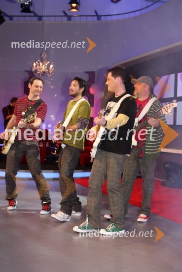 Skupina ČukiRdeča preproga s Sebastianom, snemanje oddaje