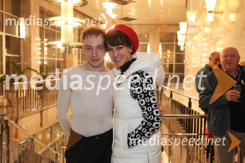  Luka Vodopivec, plesalec;  ... Perpetuum mobile, plesna predstava v SNG Nova Gorica