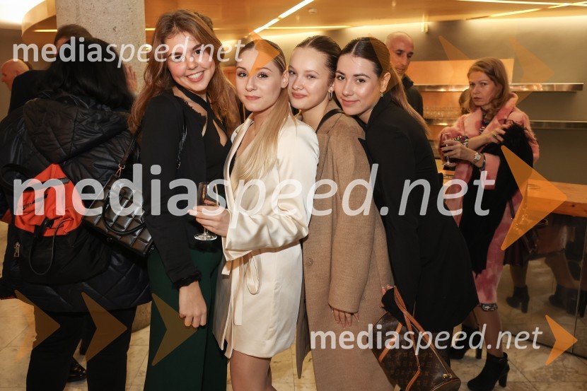  ... ;  Noemi Capuano, plesalka;  ... ;  ... Perpetuum mobile, plesna predstava v SNG Nova Gorica