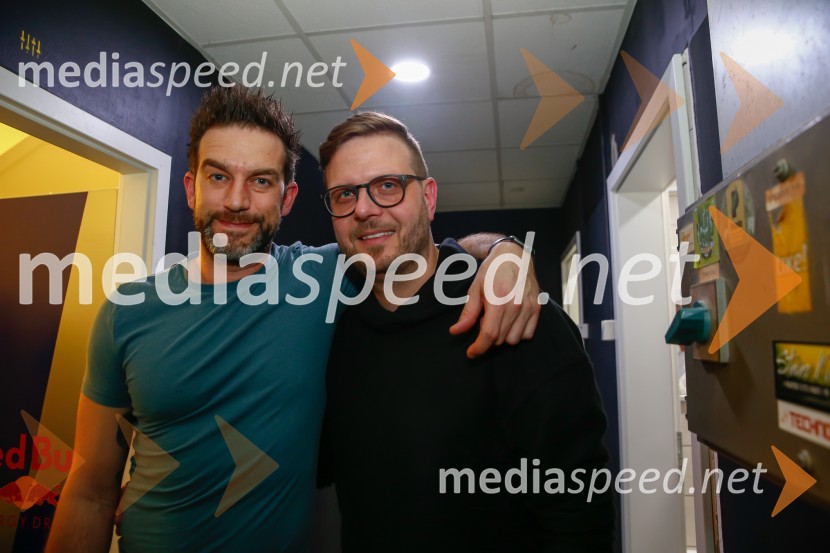  Anej Kočevar, basist skupine Lačni Franz;  Tine Čas, kitarist skupine Lačni FranzLAČNI FRANZ, Veliki finale z gosti, koncert