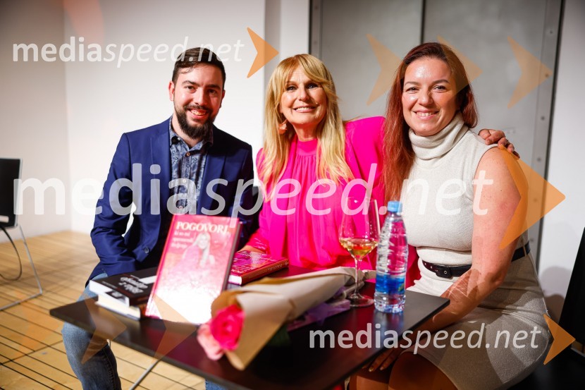  ... ;  Zvezdana  Mlakar, igralka;  ... Pogovori, ki so mi spremenili življenje, izid knjige Zvezdane Mlakar in Roka Smoleja