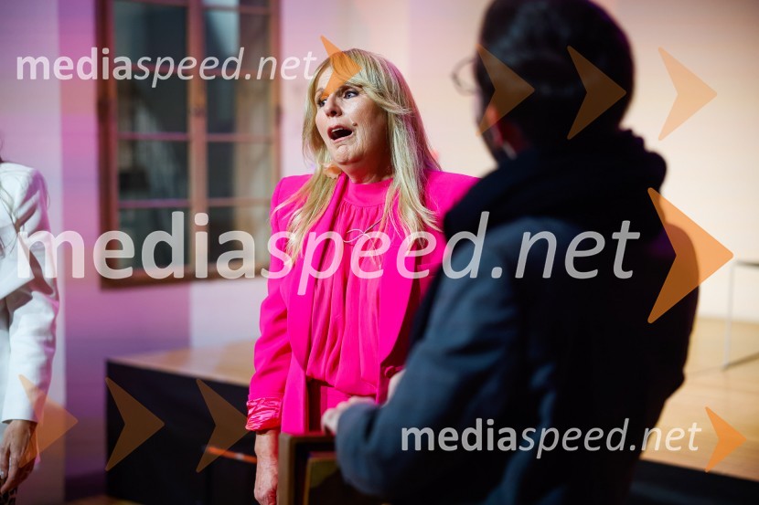  Zvezdana  Mlakar, igralkaPogovori, ki so mi spremenili življenje, izid knjige Zvezdane Mlakar in Roka Smoleja