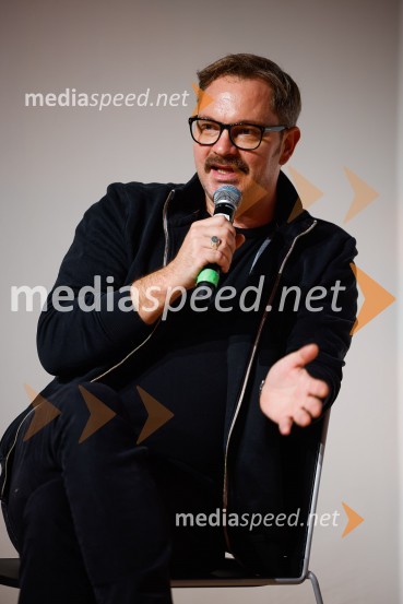  Jurij  Zrnec, igralecPogovori, ki so mi spremenili življenje, izid knjige Zvezdane Mlakar in Roka Smoleja