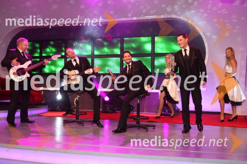 Skupina ČukiRdeča preproga s Sebastianom, snemanje oddaje