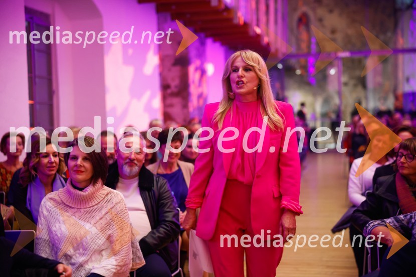  Zvezdana  Mlakar, igralkaPogovori, ki so mi spremenili življenje, izid knjige Zvezdane Mlakar in Roka Smoleja