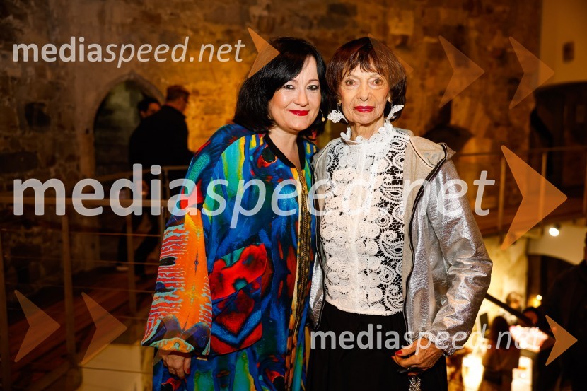  Maja Gal Štromar, igralka in pisateljica; dr. Manca Košir, publicistkaPogovori, ki so mi spremenili življenje, izid knjige Zvezdane Mlakar in Roka Smoleja