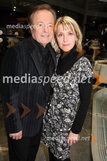 Alfi Nipič, pevec in Branka Breznik, producentka RTSRdeča preproga s Sebastianom, snemanje oddaje