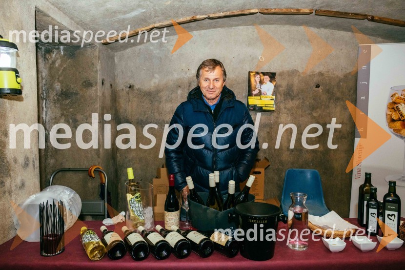 Vinska pot v rovih pod starim Kranjem 2022, petek