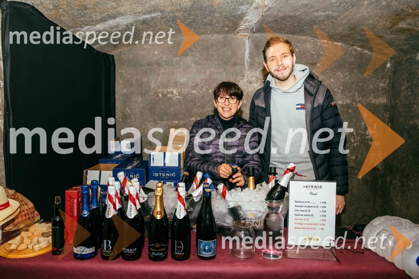 Vinska pot v rovih pod starim Kranjem 2022, petek