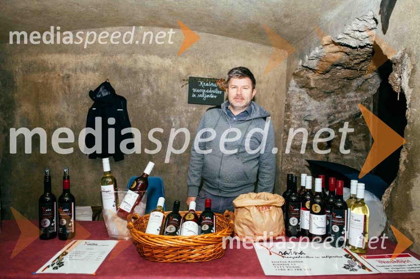 Vinska pot v rovih pod starim Kranjem 2022, petek