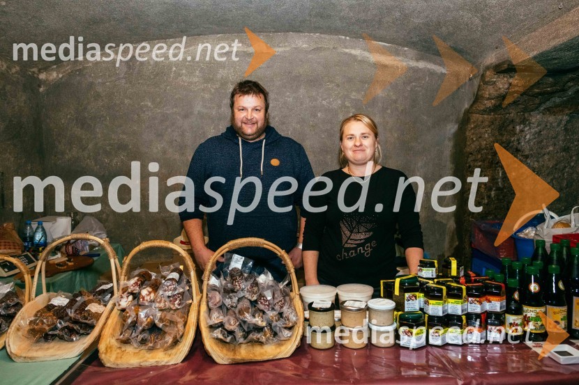 Vinska pot v rovih pod starim Kranjem 2022, petek