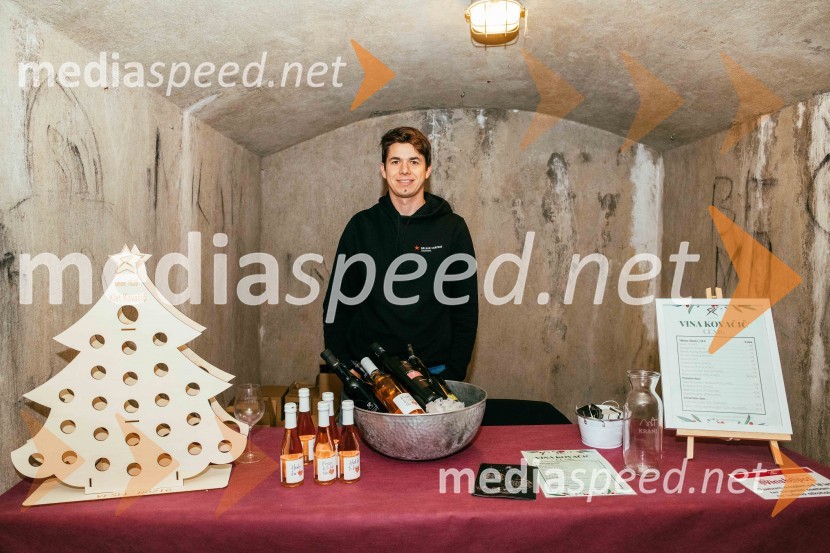 Vinska pot v rovih pod starim Kranjem 2022, petek