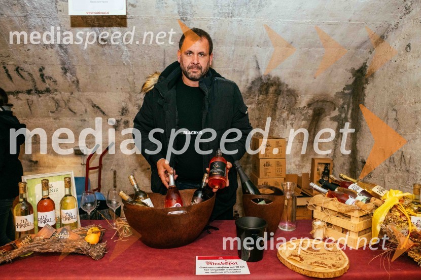  Andrej Žorž, vina na hribuVinska pot v rovih pod starim Kranjem 2022, petek