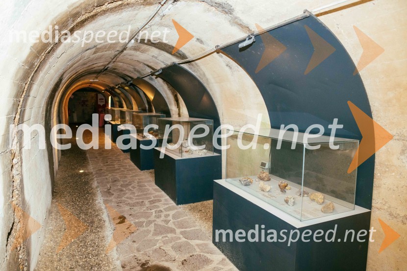 Vinska pot v rovih pod starim Kranjem 2022, petek