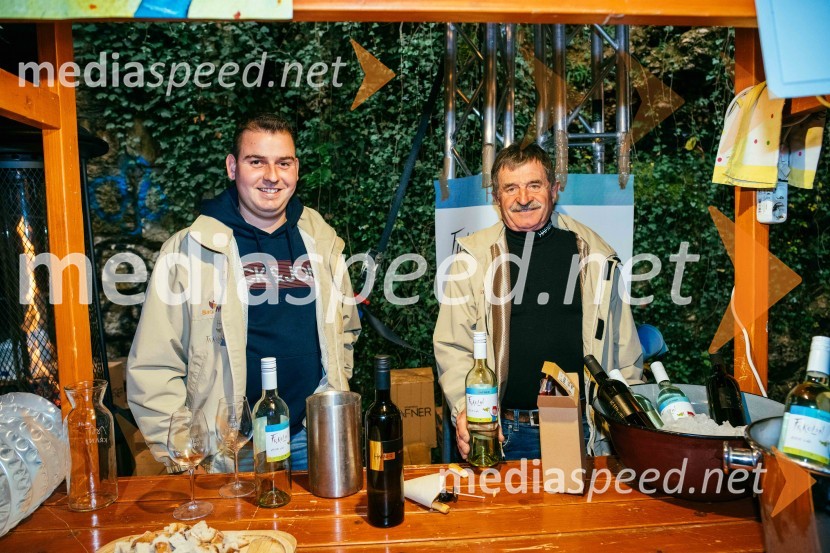 Vinska pot v rovih pod starim Kranjem 2022, petek