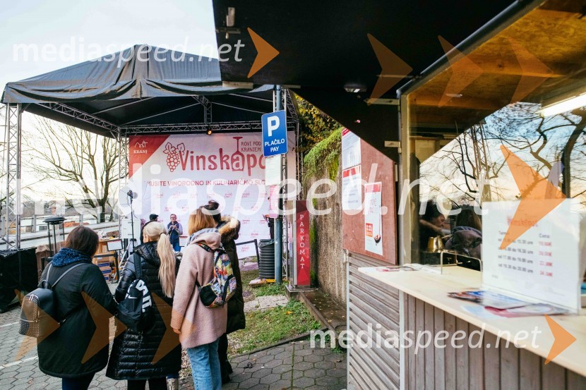 Vinska pot v rovih pod starim Kranjem 2022, petek