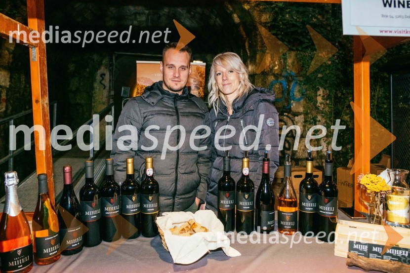 Vinska pot v rovih pod starim Kranjem 2022, petek