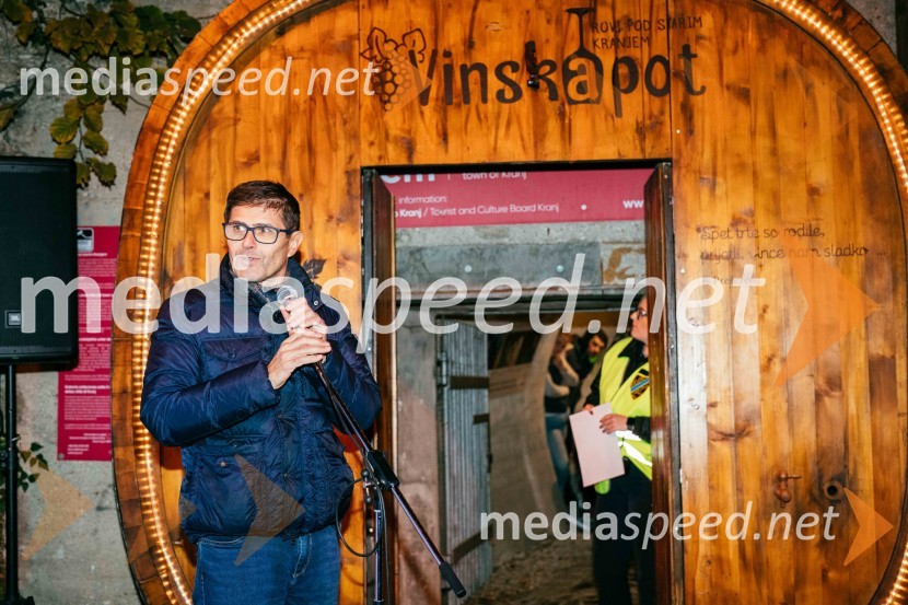  Matjaž Rakovec, župan Mestne občine KranjVinska pot v rovih pod starim Kranjem 2022, petek