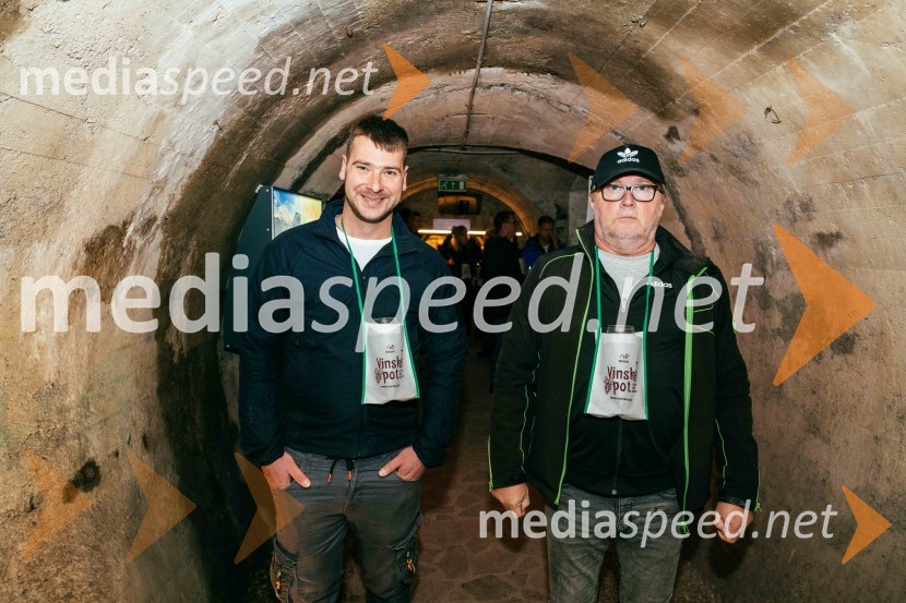Vinska pot v rovih pod starim Kranjem 2022, petek