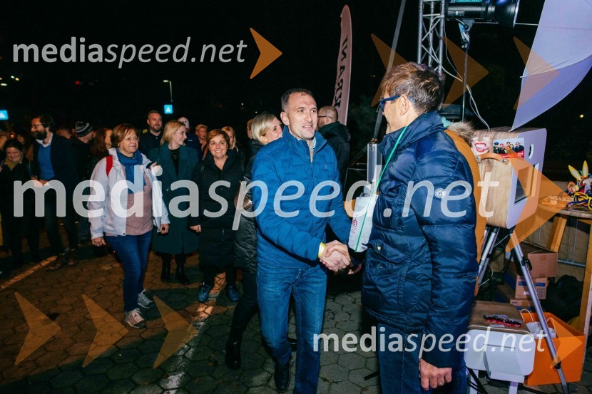 Vinska pot v rovih pod starim Kranjem 2022, petek