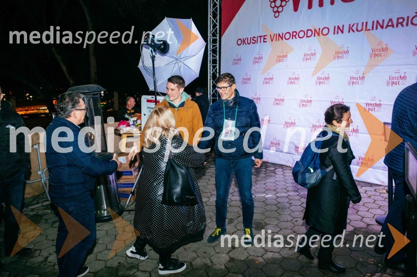 Vinska pot v rovih pod starim Kranjem 2022, petek