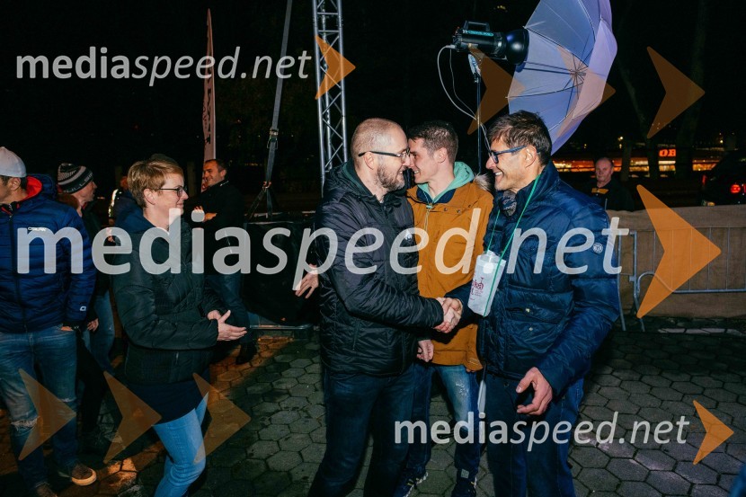 Vinska pot v rovih pod starim Kranjem 2022, petek