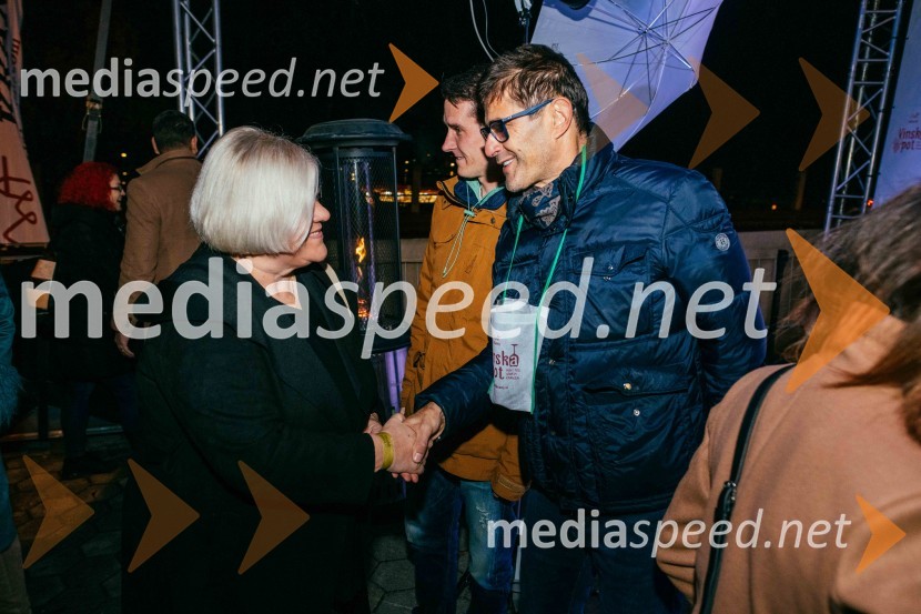 Vinska pot v rovih pod starim Kranjem 2022, petek