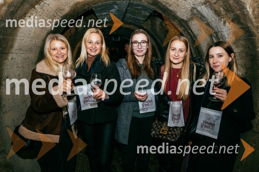 Vinska pot v rovih pod starim Kranjem 2022, petek