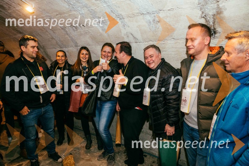 Vinska pot v rovih pod starim Kranjem 2022, petek