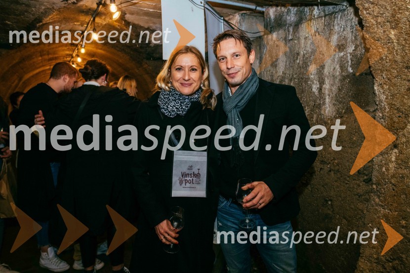 Vinska pot v rovih pod starim Kranjem 2022, petek