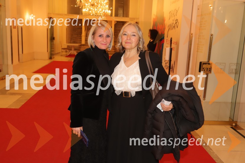  Anja  Žižek, marketing SNG Maribor;  Milada Kalezić, igralka, SNG MariborSamo ne se ustavit!, premiera drame v SNG Maribor