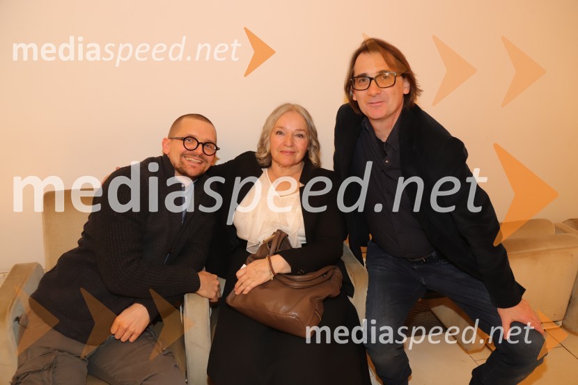  Matevž Biber, igralec;  Milada Kalezić, upokojena igralka;  Aleksandar  Popovski, režiser, umetniški direktor Drame SNG MariborSamo ne se ustavit!, premiera drame v SNG Maribor