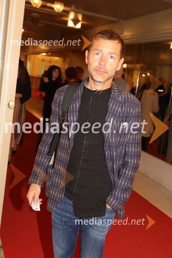  Aleš Novak, umetniški direktor Festival Borštnikovo srečanjeSamo ne se ustavit!, premiera drame v SNG Maribor