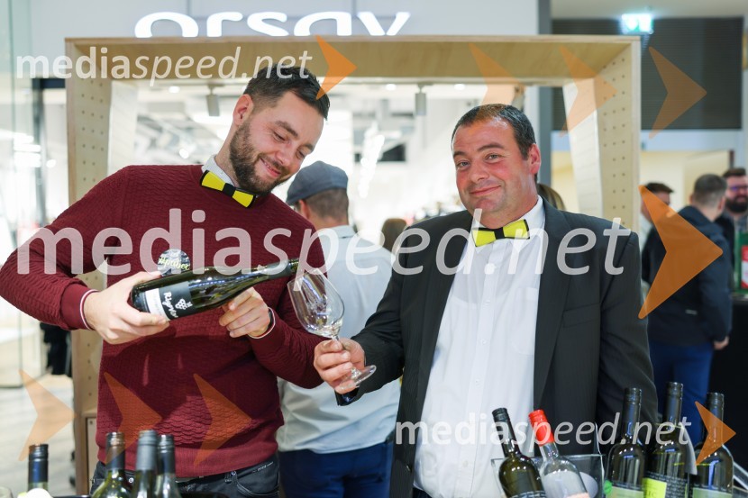  Aleksander Rigo, Rigo Vino;  Dušan  Mulec, Vinogradništvo MulecPubeci 2022 v centru Aleja Ljubljana
