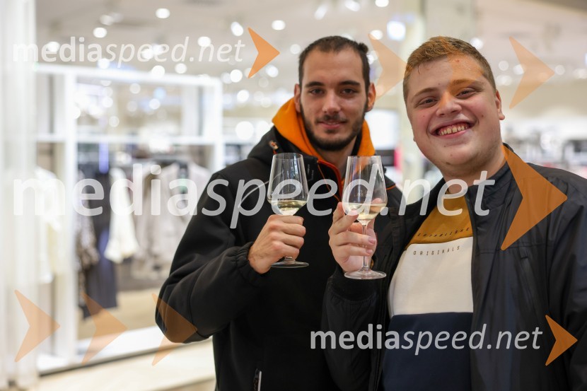 Pubeci 2022 v centru Aleja Ljubljana