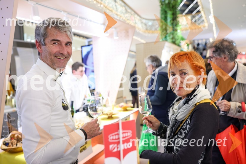  Robert Hafner, Vinogradništvo Hafner;  Sonja SavnikPubeci 2022 v centru Aleja Ljubljana