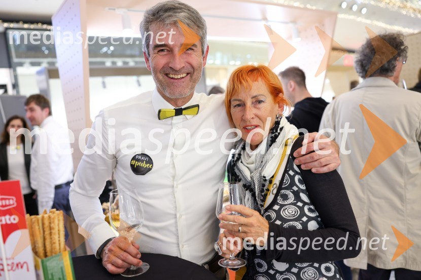  Robert Hafner, Vinogradništvo Hafner;  Sonja SavnikPubeci 2022 v centru Aleja Ljubljana