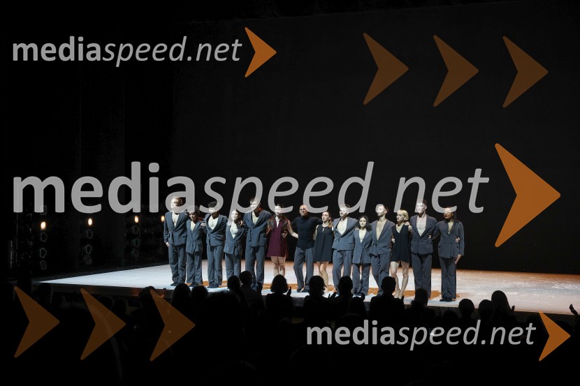 Skupina Ballets Jazz MontrealDANCE ME, premiera plesne predstave v Cankarjevem domu