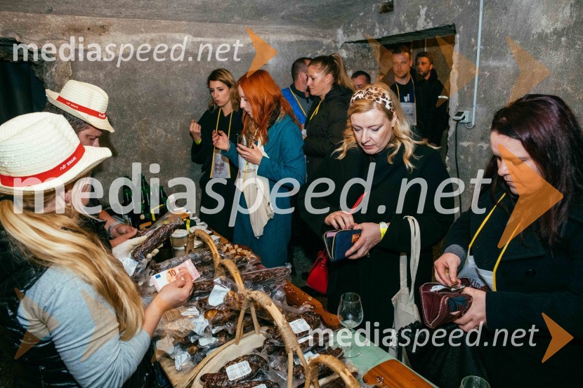 Vinska pot v rovih pod starim Kranjem 2022, sobota