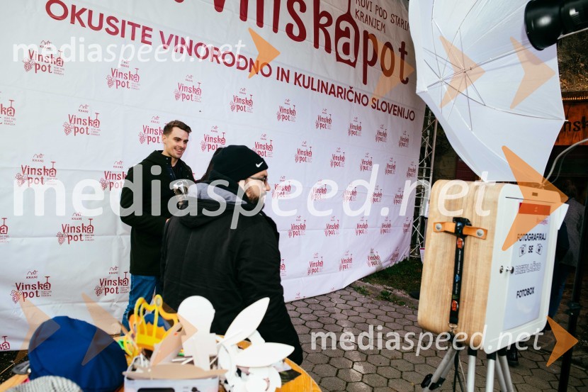 Vinska pot v rovih pod starim Kranjem 2022, sobota