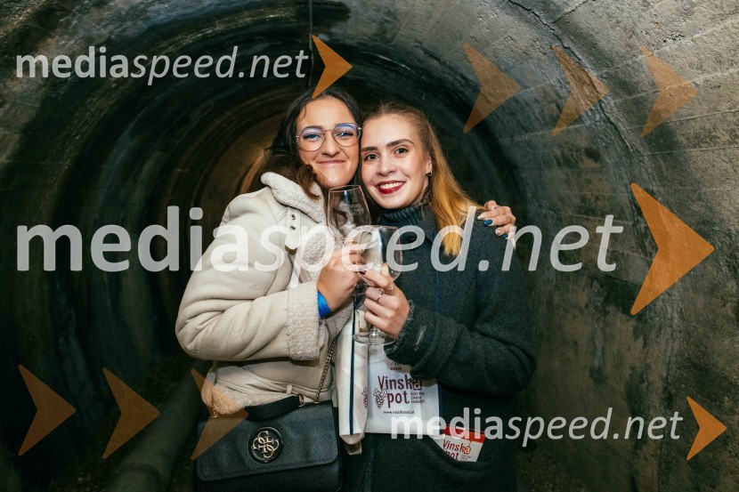 Vinska pot v rovih pod starim Kranjem 2022, sobota