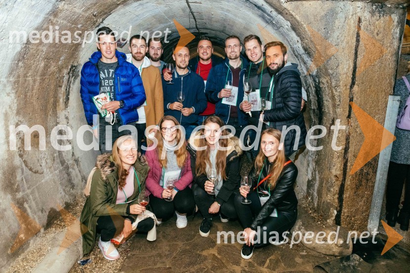 Vinska pot v rovih pod starim Kranjem 2022, sobota