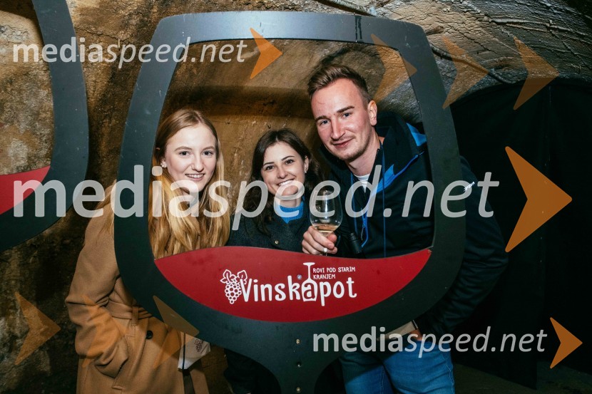 Vinska pot v rovih pod starim Kranjem 2022, sobota